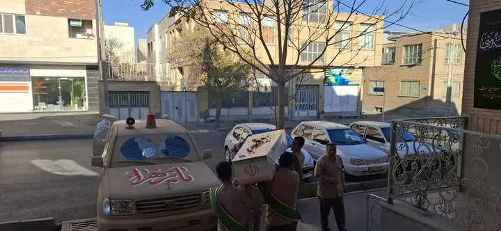 تصاویر/تشییع شهید گمنام در مدرسه علمیه الزهرا اراک