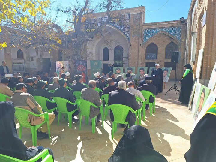 تصاویر/مراسم استقبال و تشییع پیکر مطهر شهید گمنام در شهرستان شازند