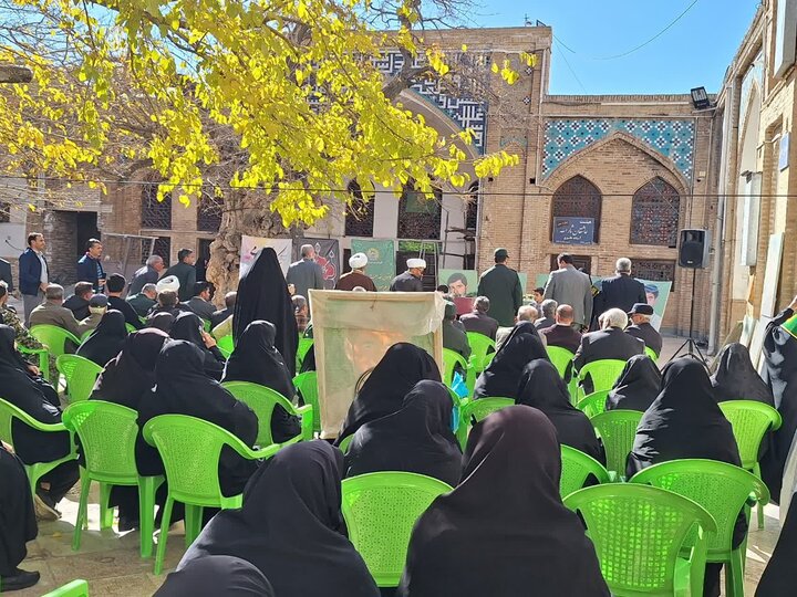 تصاویر/مراسم استقبال و تشییع پیکر مطهر شهید گمنام در شهرستان شازند