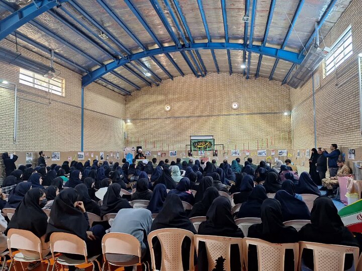 تصاویر/مراسم استقبال و تشییع پیکر مطهر شهید گمنام در شهرستان شازند