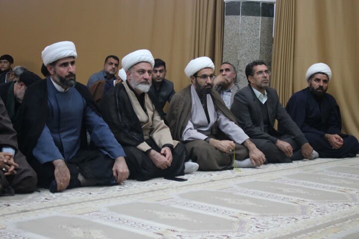 تصاویر/مراسم باشکوه عزاداری ایام  فاطمیه در مسجد امام حسین (ع) کامیاران