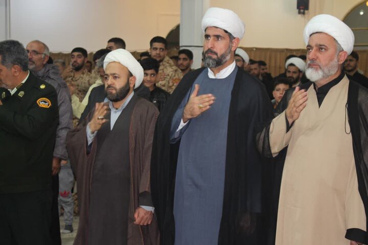 تصاویر/مراسم باشکوه عزاداری ایام  فاطمیه در مسجد امام حسین (ع) کامیاران