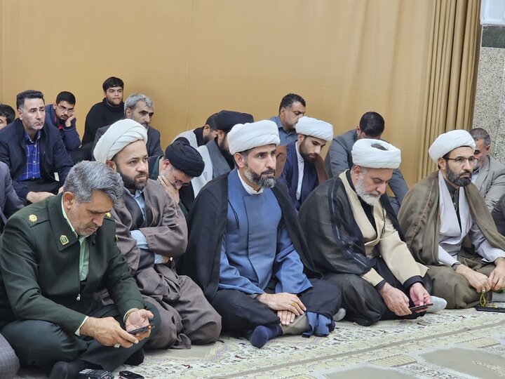 تصاویر/مراسم باشکوه عزاداری ایام  فاطمیه در مسجد امام حسین (ع) کامیاران