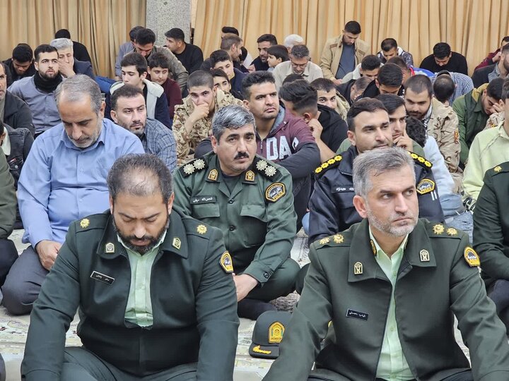 تصاویر/مراسم باشکوه عزاداری ایام  فاطمیه در مسجد امام حسین (ع) کامیاران