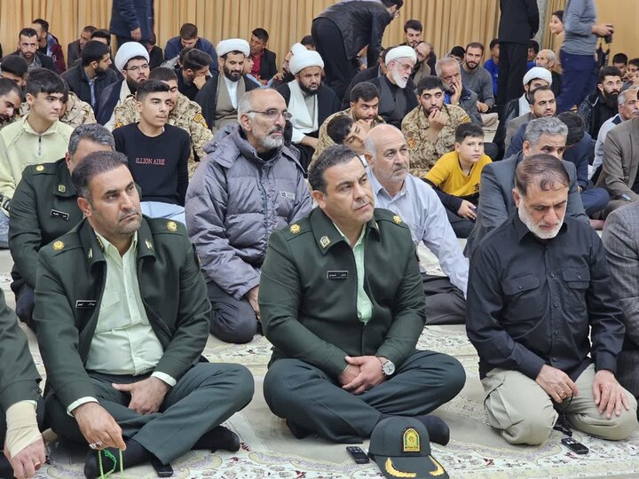 تصاویر/مراسم باشکوه عزاداری ایام  فاطمیه در مسجد امام حسین (ع) کامیاران