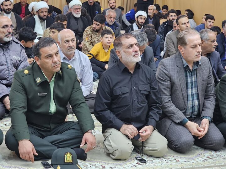 تصاویر/مراسم باشکوه عزاداری ایام  فاطمیه در مسجد امام حسین (ع) کامیاران