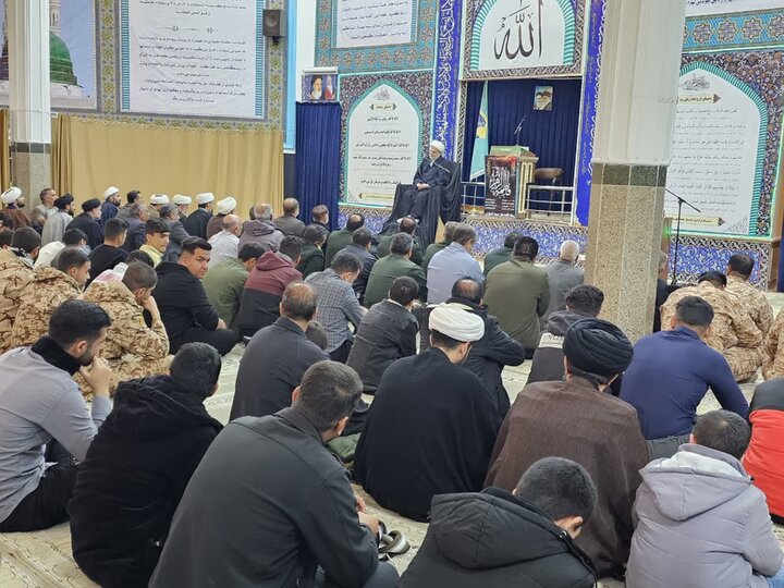 تصاویر/مراسم باشکوه عزاداری ایام  فاطمیه در مسجد امام حسین (ع) کامیاران