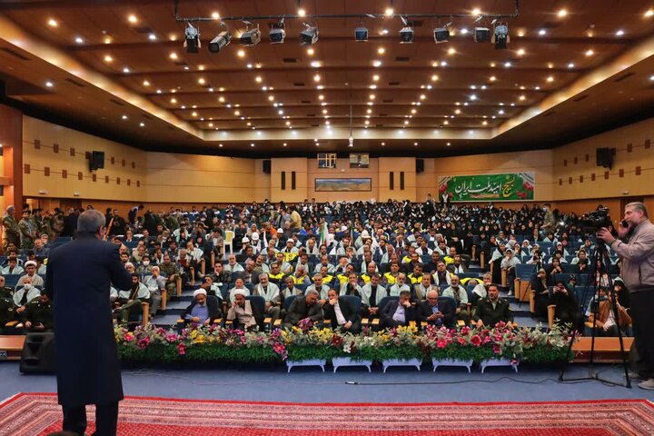 تصاویر/ویژه برنامه افتتاحیه برنامه های هفته بسیج در اراک