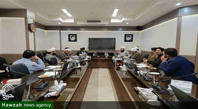 به‌کارگیری طلاب آموزش‌دیده برای شناسایی موقوفات حوزه علمیه خراسان