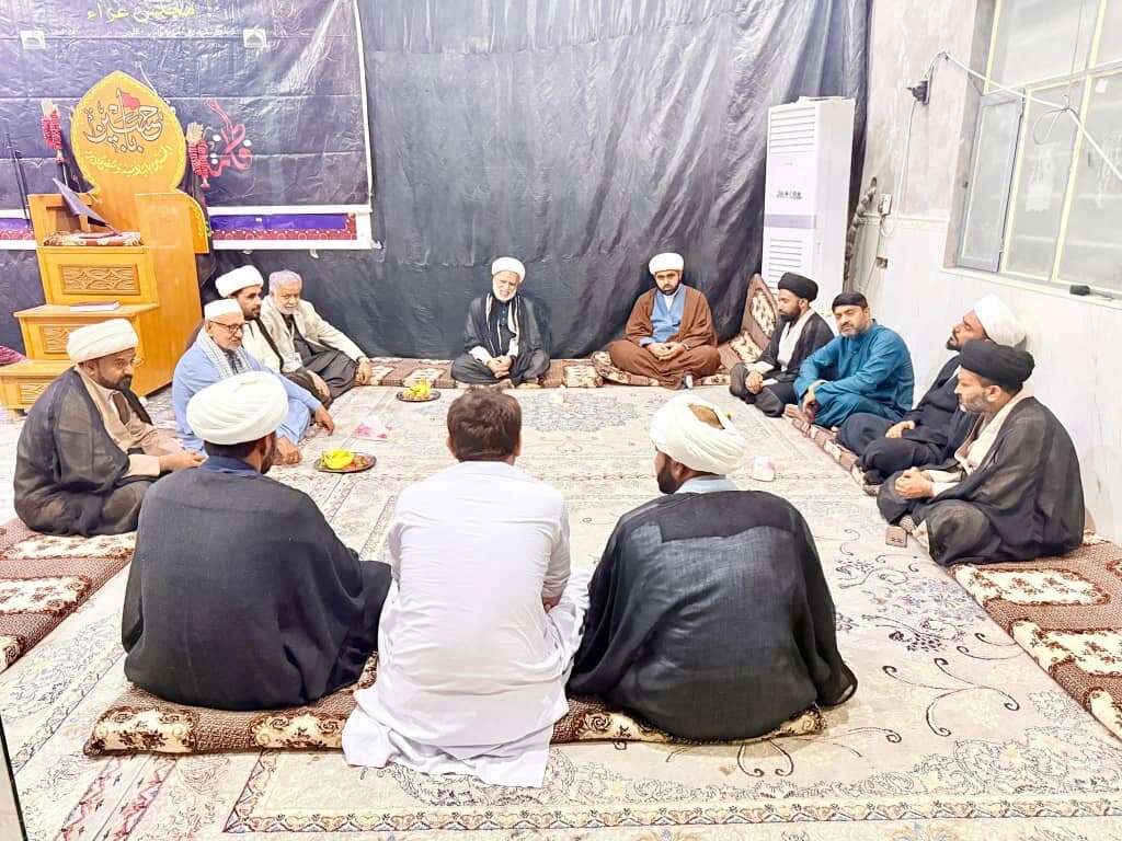 نجف اشرف؛ ہیئتِ طلاب سندھ کی وفد کے ہمراہ بزرگ عالم دین علامہ رضا محمد سعیدی سے ملاقات