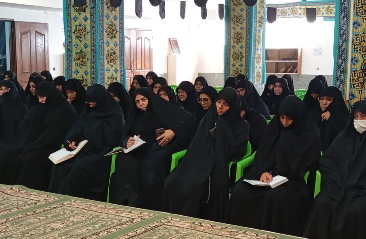 جلسه اخلاق هفتگی در مدرسه علمیه تخصصی حضرت زینب کبری علیها‌السلام رفسنجان