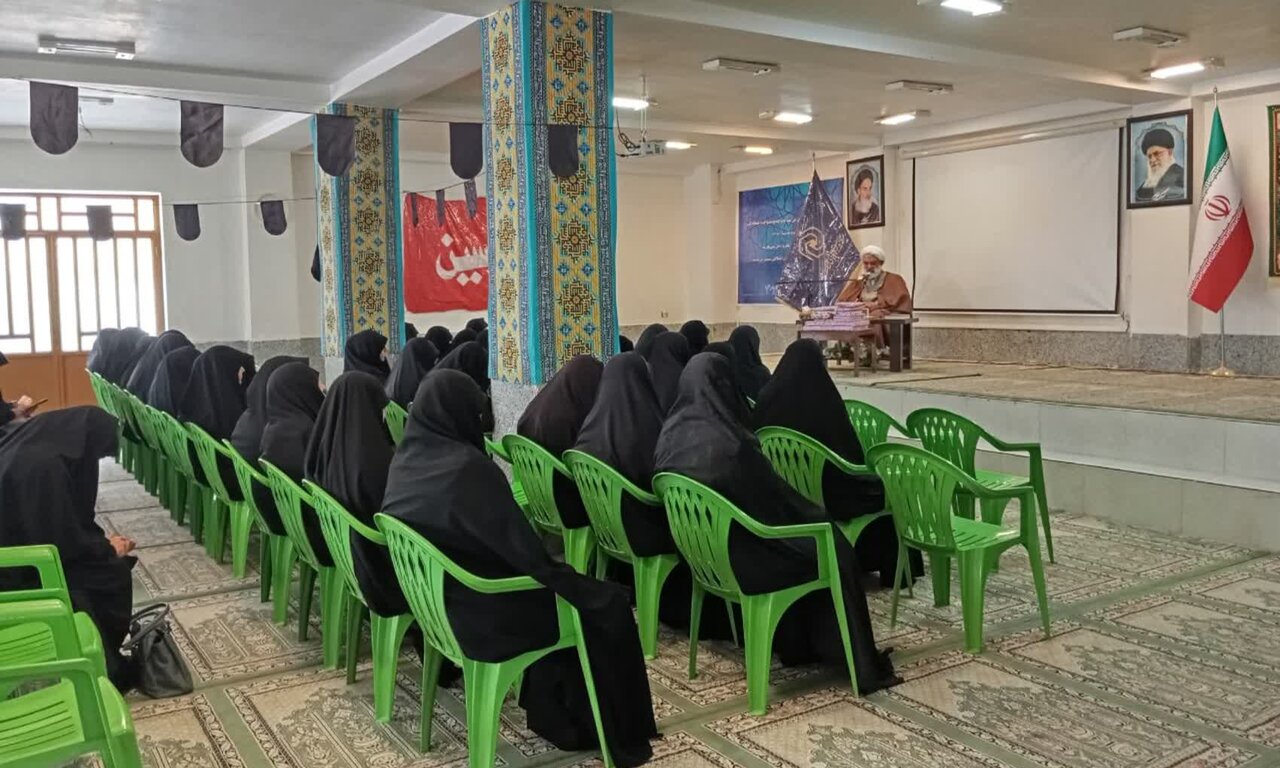 جلسه اخلاق هفتگی در مدرسه علمیه تخصصی حضرت زینب کبری علیها‌السلام رفسنجان