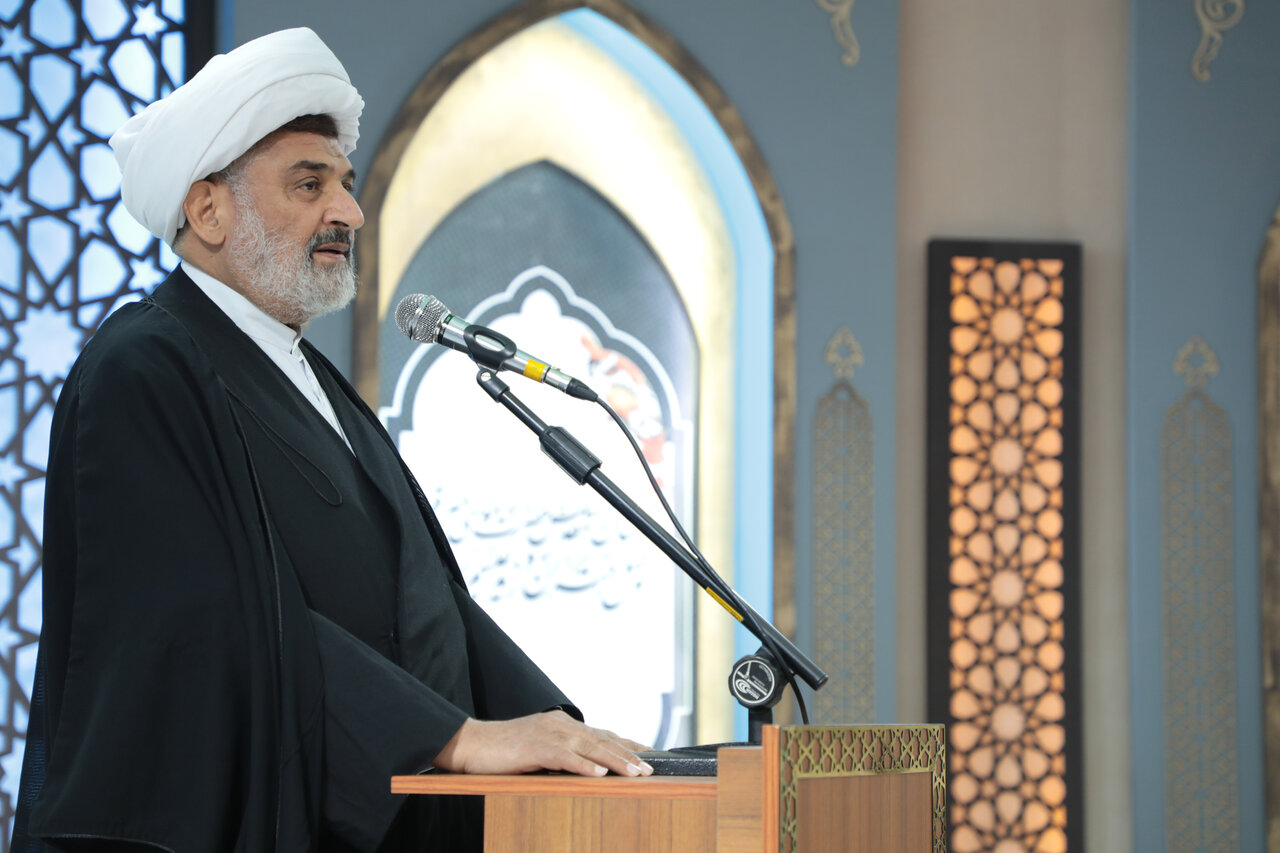 امر به معروف و نهی از منکر جز با عمل به سیره پیامبر اکرم(ص) محقق نمی‌شود