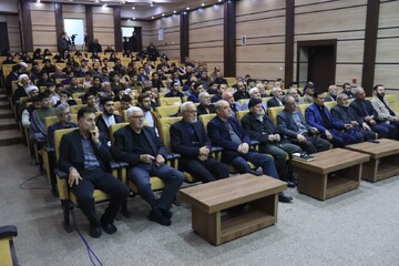 تصاویر/ سلسله نشست های شـرح و تفـسیر نهج البلاغه در ارومیه