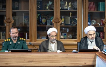 تصاویر/ نشست ستاد اقامه نماز استان مرکزی به ریاست استاندار مرکزی