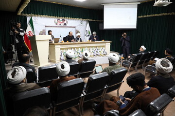 هم‌اندیشی کارشناسان حوزه‌ علمیه و صدا و سیما برگزار شد + عکس