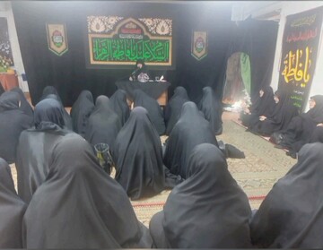 فیلم| برگزاری مراسم عزاداری شهادت حضرت زهرا (س) در مدرسه علمیه فاطمه‌الزهرا (س) اراک