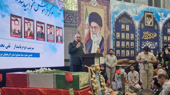 تصاویر/ مراسم و یادواره شهدای مدافع سلامت در مسجد ابوالفضل ارومیه