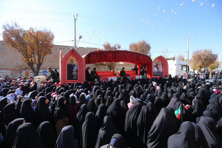 تصاویر/ استقبال از کاروان اهالی بهشت درشهرهای چادگان ، بوئین میاندشت و فریدونشهر اصفهان