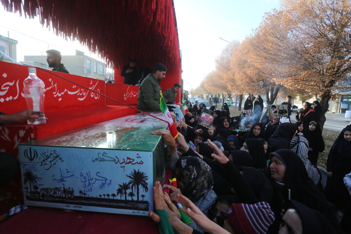 تصاویر/ استقبال از کاروان اهالی بهشت درشهرهای چادگان ، بوئین میاندشت و فریدونشهر اصفهان