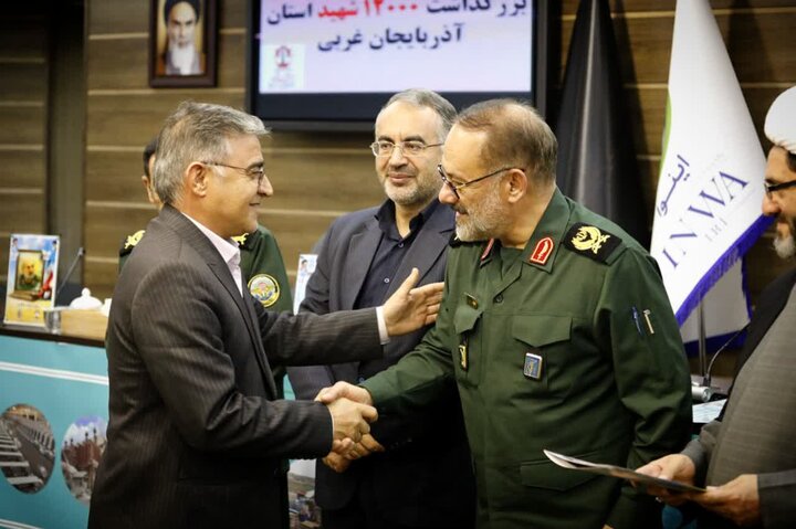 تصاویر/ جلسه ستاد کنگره ملی بزرگداشت سرداران و ۱۲ هزار شهید آذربایجان‌غربی