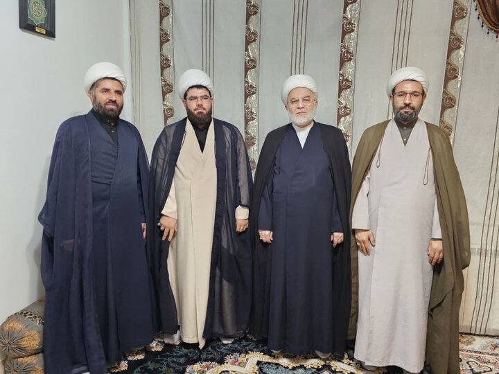 تصاویر/تقدیر نماینده ولی‌فقیه در کردستان از فعالان دینی کامیاران