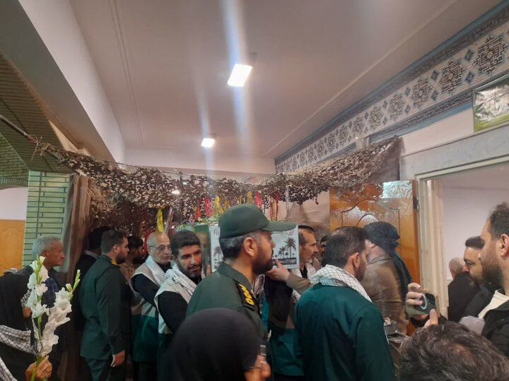 تصاویر/مراسم استقبال ازشهید گمنام در مدرسه علمیه فاطمه الزهرا(س) ساوه