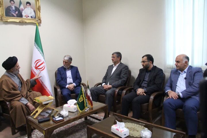 تصاویر/دیدار وزیر فرهنگ و ارشاد اسلامی با امام جمعه بروجرد