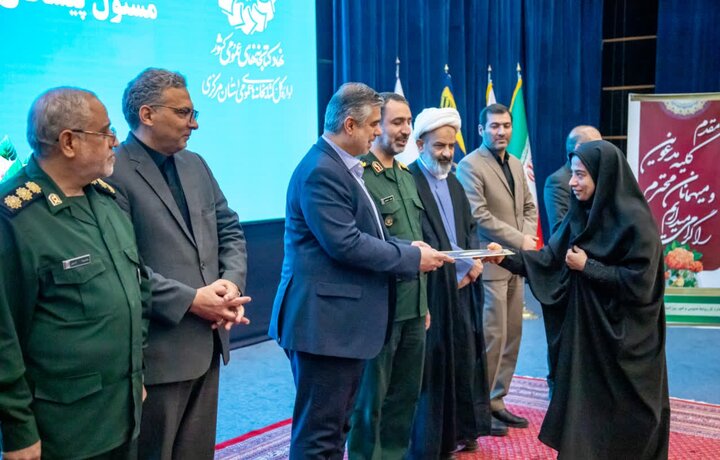 تصاویر/برگزاری رویداد ملی «قهرمان» همزمان با هفته کتاب و هفته بسیج در اراک