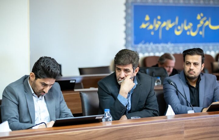 تصاویر/نشست ستاد اقامه نماز استان مرکزی به ریاست استاندار مرکزی