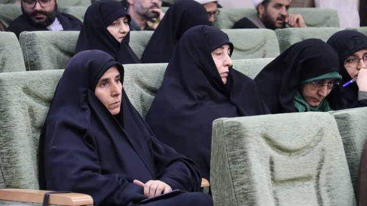 تصاویر/ نشست تخصصی اساتید و مدیران مراکز حوزه معارف اسلام ناب آذربایجان غربی