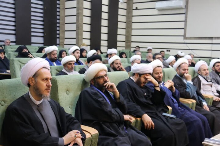 تصاویر/ نشست تخصصی اساتید و مدیران مراکز حوزه معارف اسلام ناب آذربایجان غربی