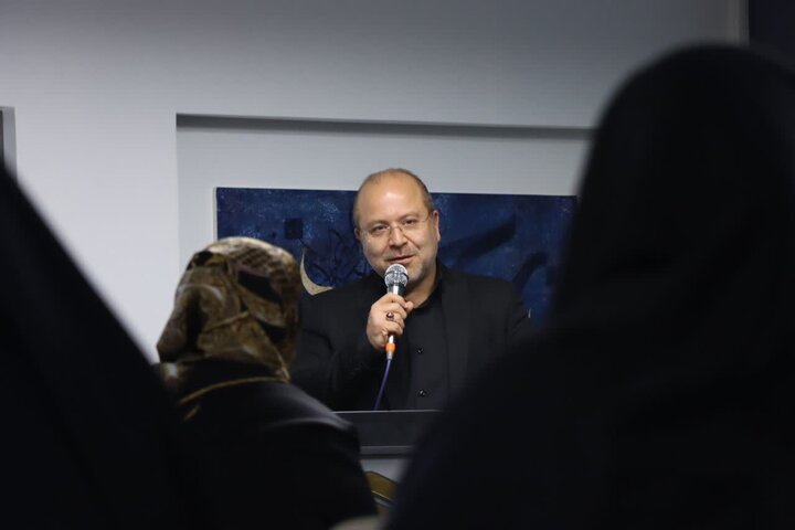 تصاویر/آیین نقد و بررسی کتاب «دویدن تا آرزوی سوم»در اراک