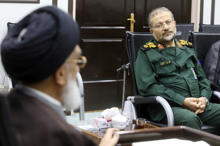 تصاویر/ دیدار رئیس سازمان بسیج مستضعفین با آیت الله سعیدی