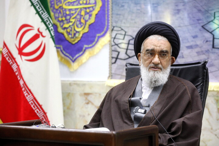 تصاویر/ دیدار رئیس سازمان بسیج مستضعفین با آیت الله سعیدی