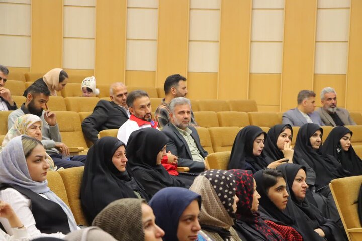 تصاویر/ آیین اختتامیه جشنواره فرهنگی شهرستان اسلامشهر با حضور امام جمعه