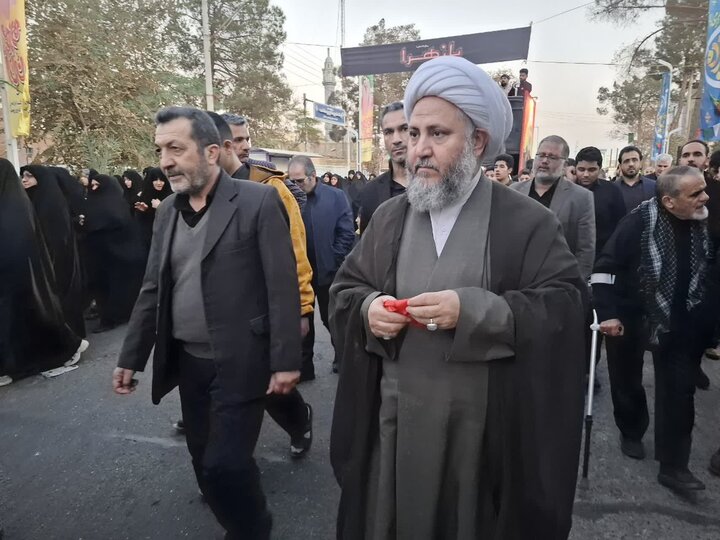 تصاویر/ مراسمات استقبال مردم شهید پرورآران و بیدگل از شهدای گمنام