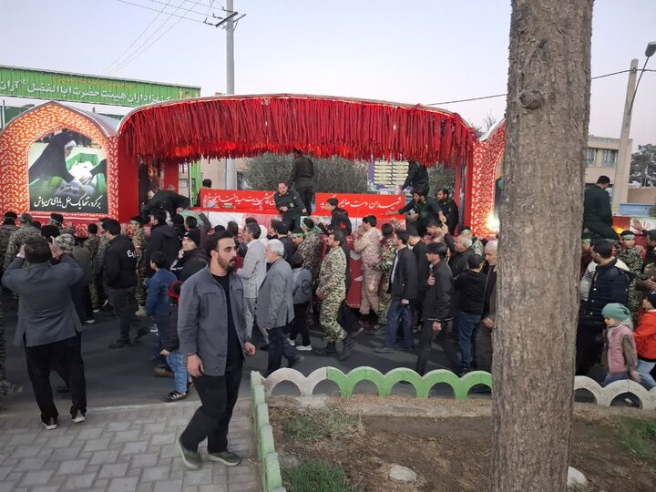 تصاویر/ مراسمات استقبال مردم شهید پرورآران و بیدگل از شهدای گمنام