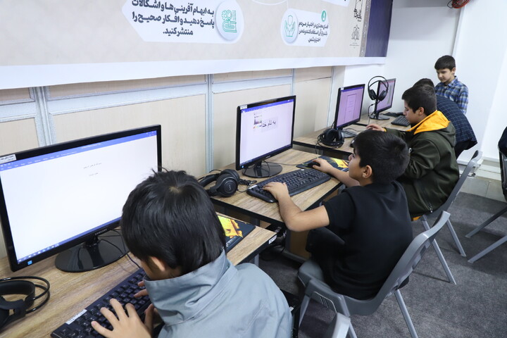 تصاویر/ افتتاح کتابخانه و خانه دیجیتال کانون فرهنگی هنری مسجد امام سجاد(ع)