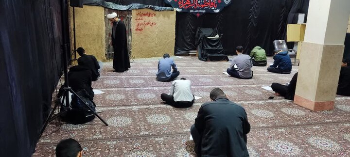 تصاویر/برگزاری المپیاد علمی تاریخ در مدرسه علمیه امام باقر (ع) کامیاران برگزار شد