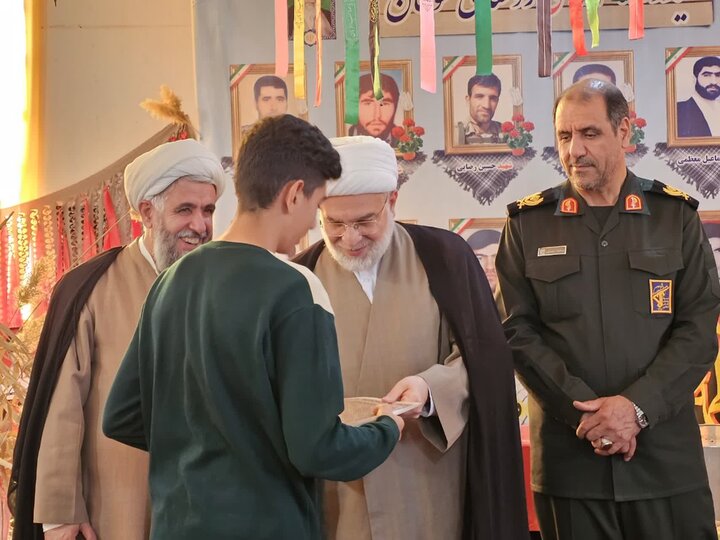 تصاویر/ یادواره‌ شهدای والامقام روستای طوغان از توابع قروه