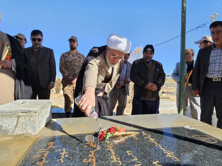 تصاویر/ یادواره‌ شهدای والامقام روستای طوغان از توابع قروه