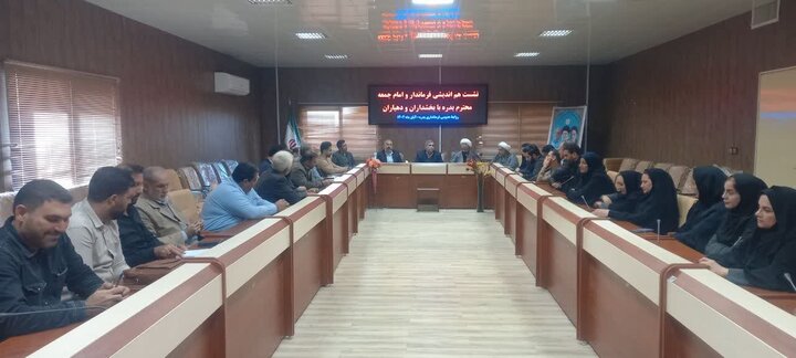 تصاویر/نشست امام جمعه شهرستان بدره بابخشداران ودهیاران