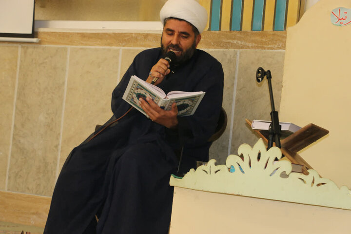 تصاویر/برگزاری محفل با قرآن کریم و تدبر در آیات الهی در مدرسه متوسطه رستگاران کامیاران