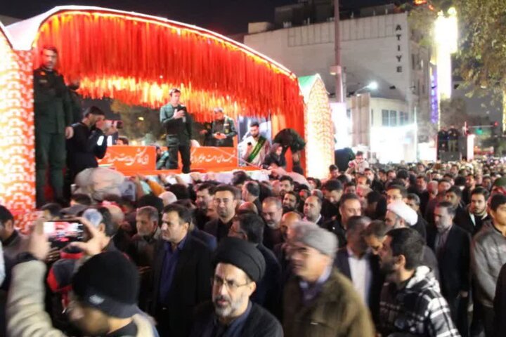 تصاویر/آیین استقبال مردم کاشان،از کاروان اهالی بهشت