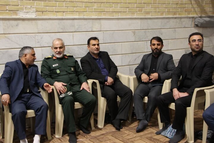 تصاویر/اجتماع بزرگ بسیجیان کاشان در آستانه هفته بسیج