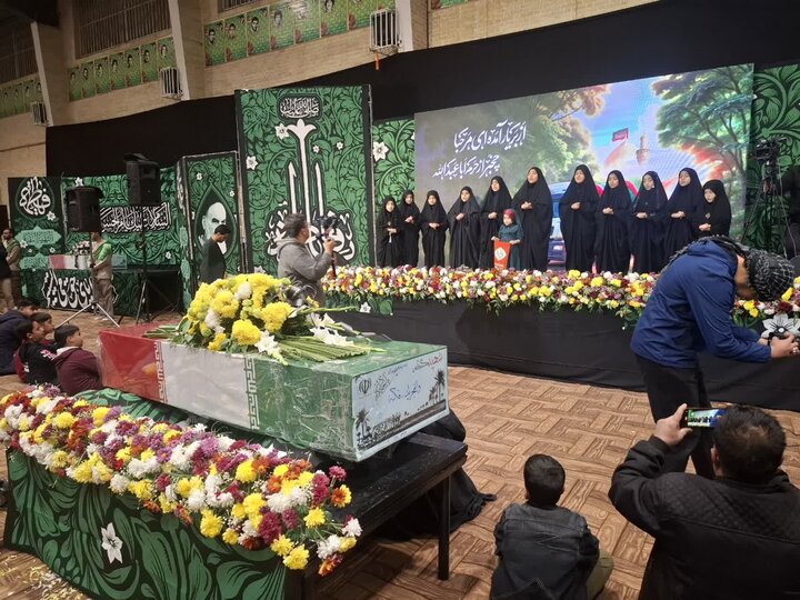 تصاویر/اجتماع بزرگ بسیجیان کاشان در آستانه هفته بسیج