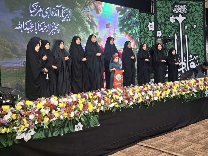 تصاویر/اجتماع بزرگ بسیجیان کاشان در آستانه هفته بسیج