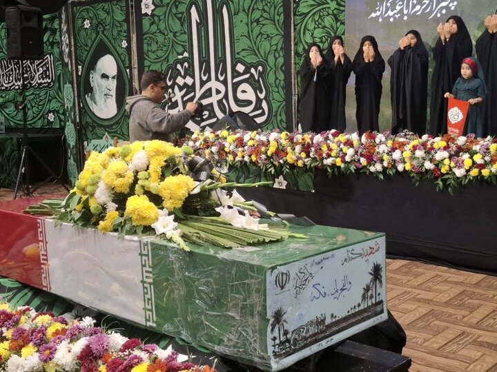 تصاویر/اجتماع بزرگ بسیجیان کاشان در آستانه هفته بسیج