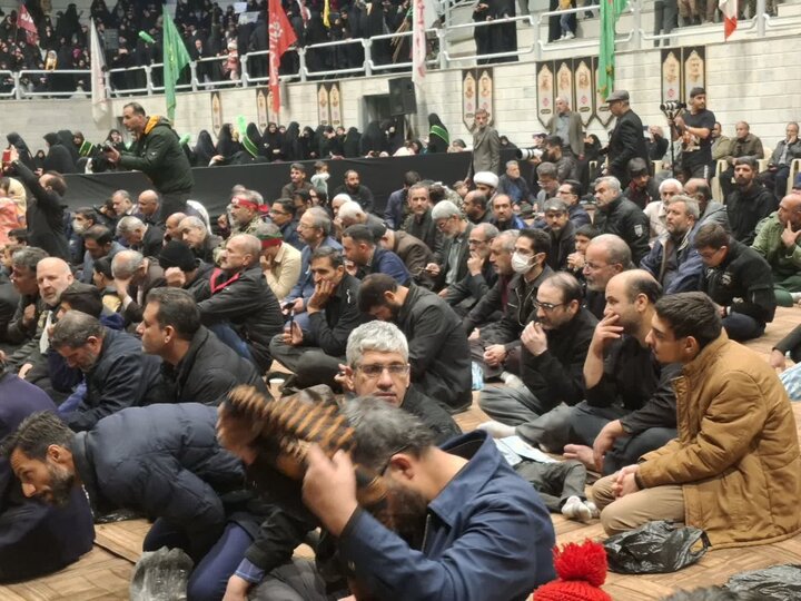 تصاویر/اجتماع بزرگ بسیجیان کاشان در آستانه هفته بسیج